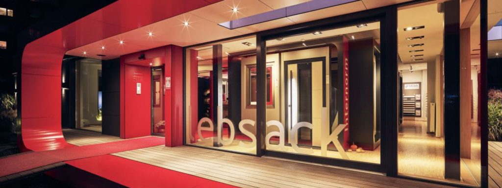 Lebsack Haustüren, Fenster und Sonnenschutz 5 slider ausstellung 1 1600x600 |